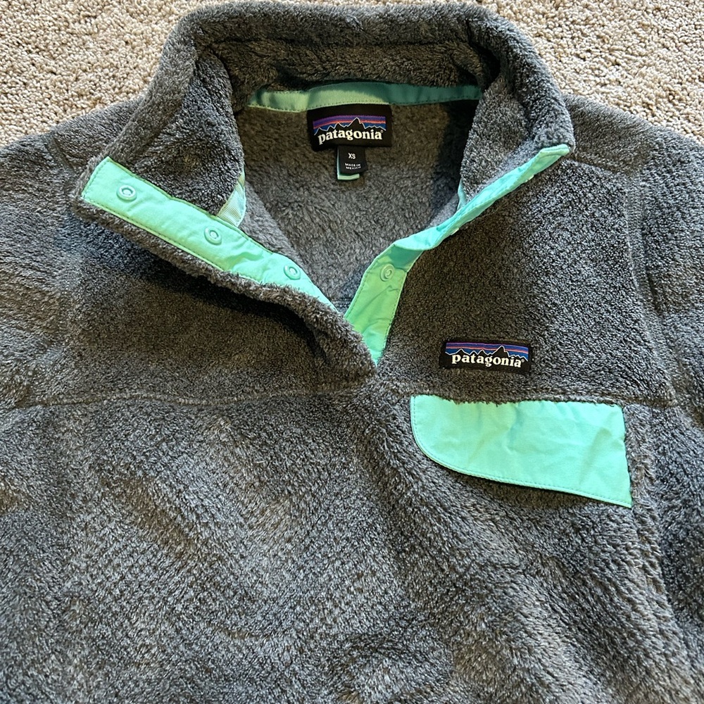 Patagonia Pullover, Size Extra Small - image 2